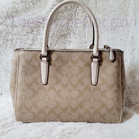 NWOT- Coach Surrey Carryall in Signature Canvas w/Floral Appliques. F73669 - Picture 2 of 9